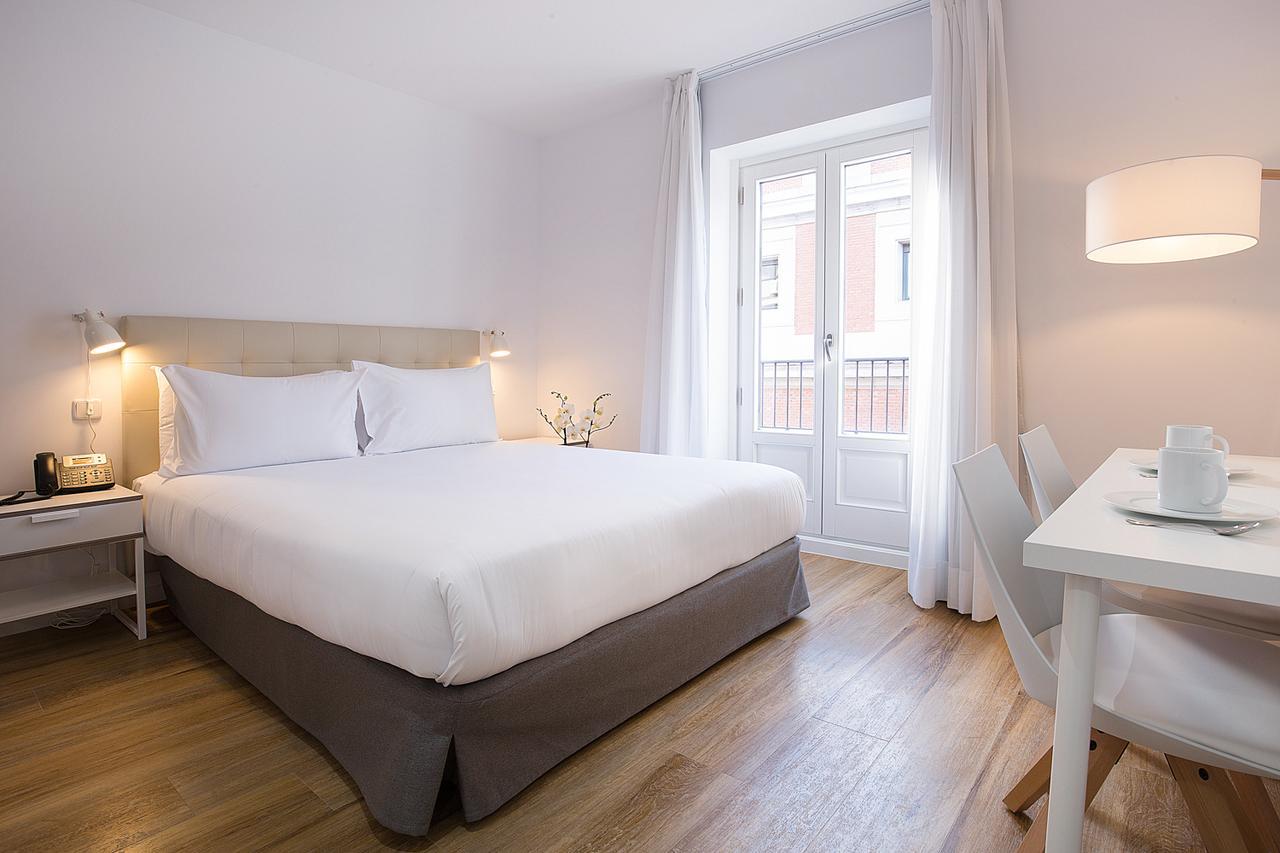 Apartamentos Tandem La Bolsa 4 Мадрид Екстер'єр фото